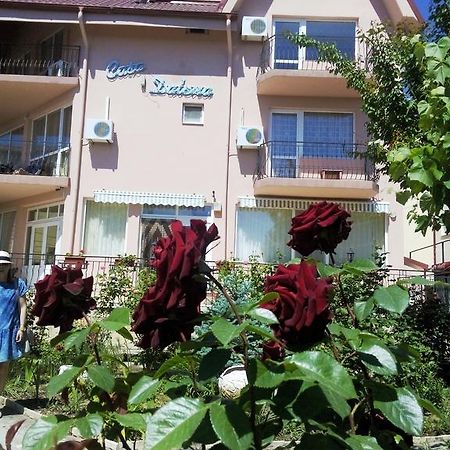 Отель Casa Dalena Костинешти Экстерьер фото