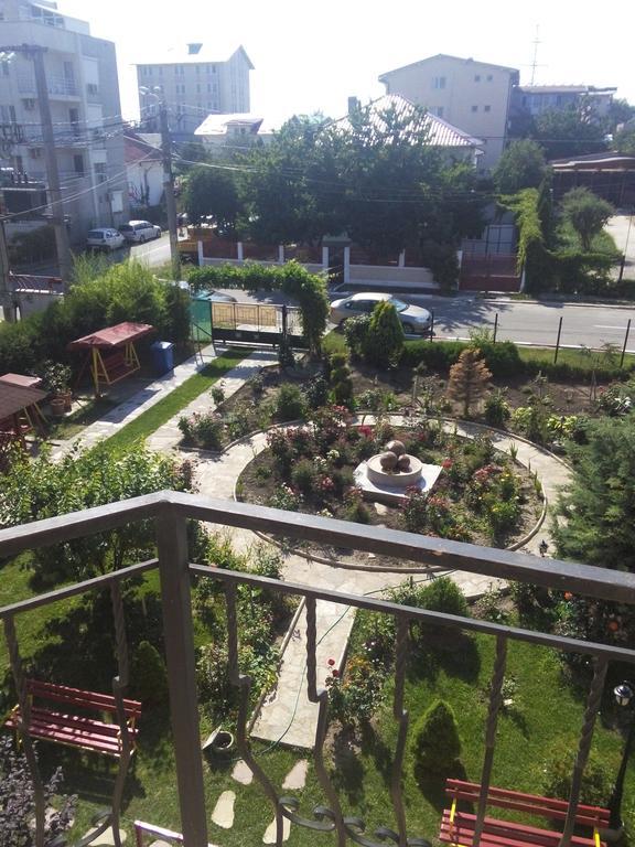 Отель Casa Dalena Костинешти Экстерьер фото